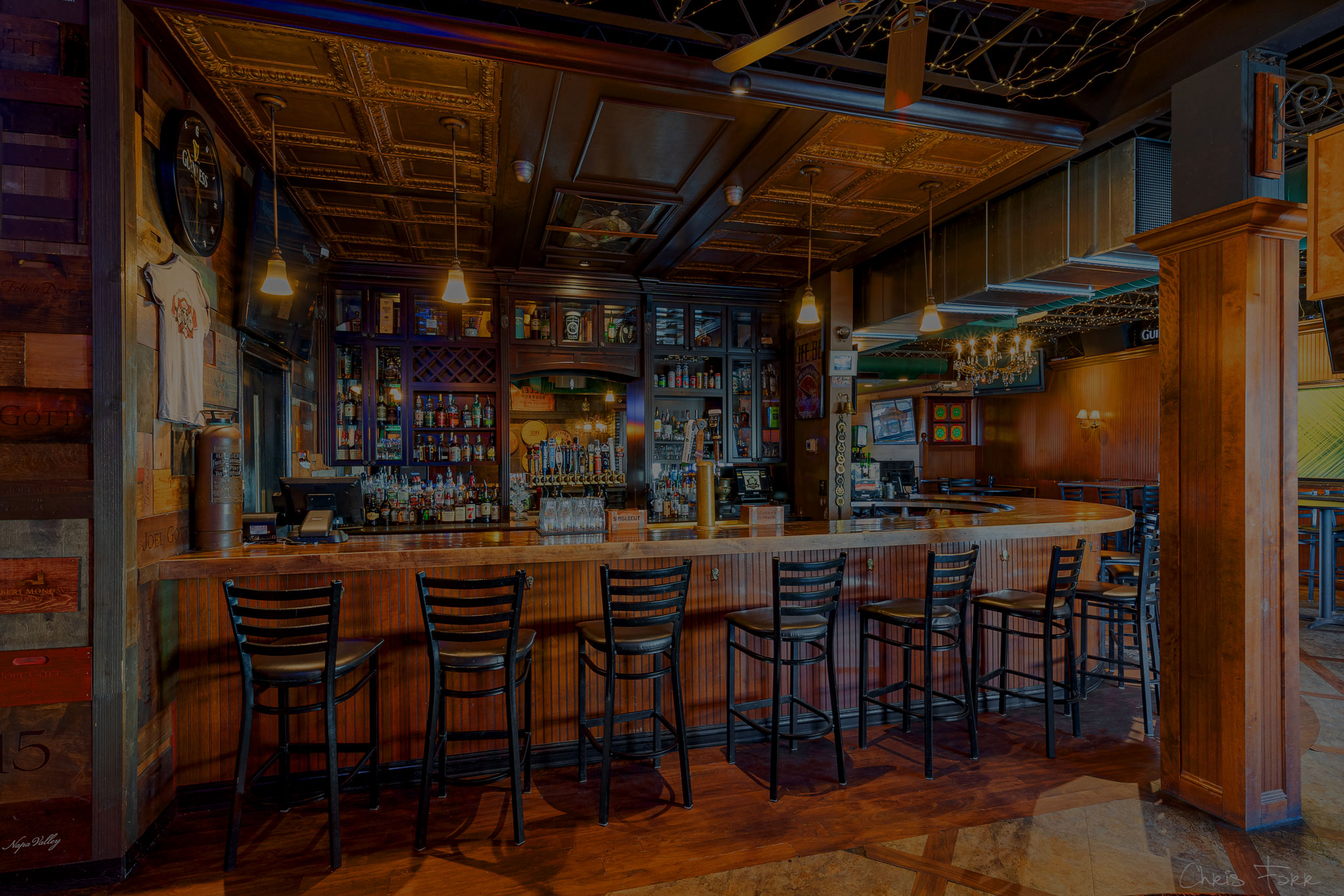 Bar photo 2